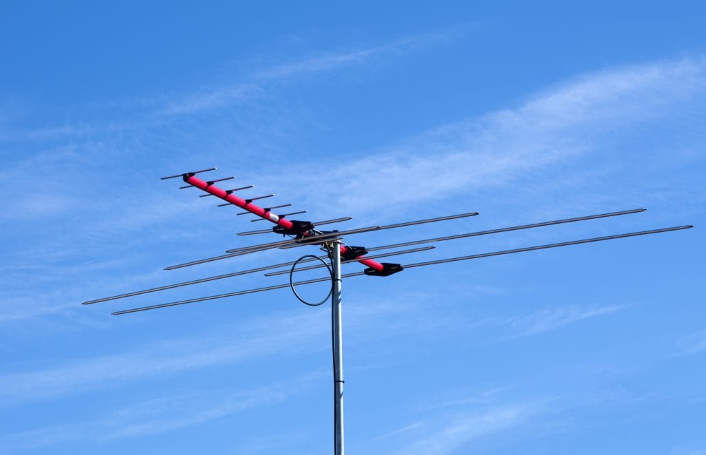 multi transceiver single antenna