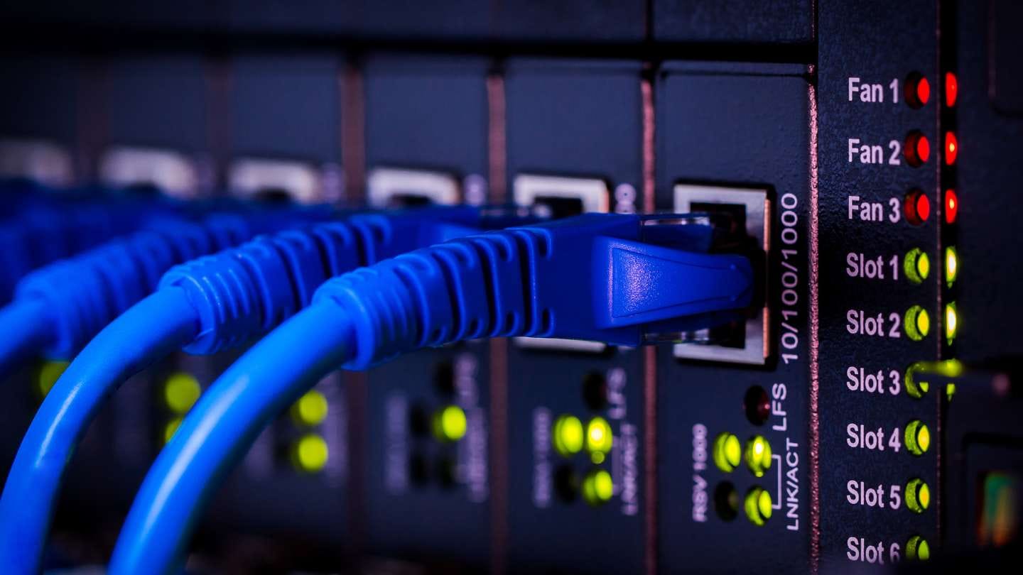 RF over Fiber for Long Range Tactical Communication Networks 1 RF over Fiber